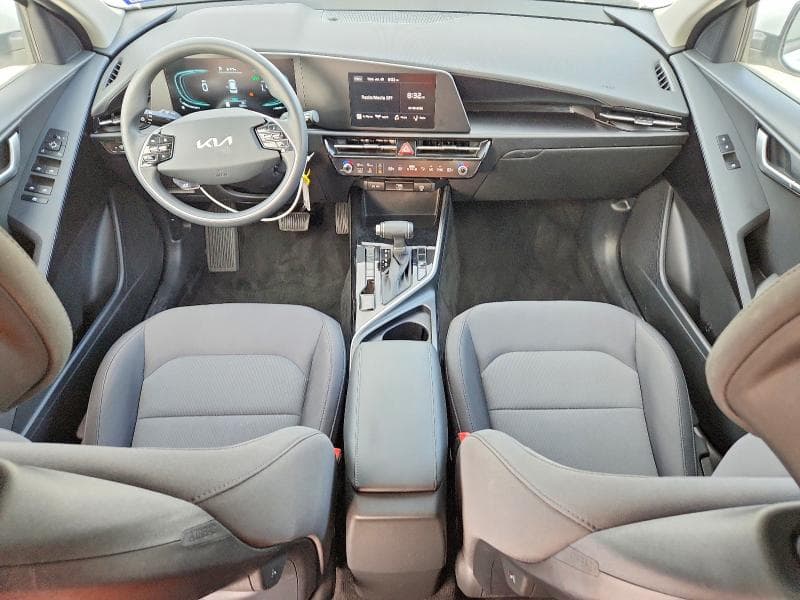 2026 KIA NIRO LX 8