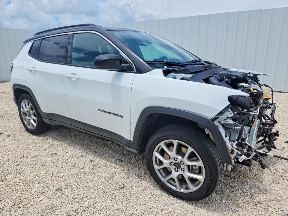 2025 JEEP COMPASS LIMITED 4