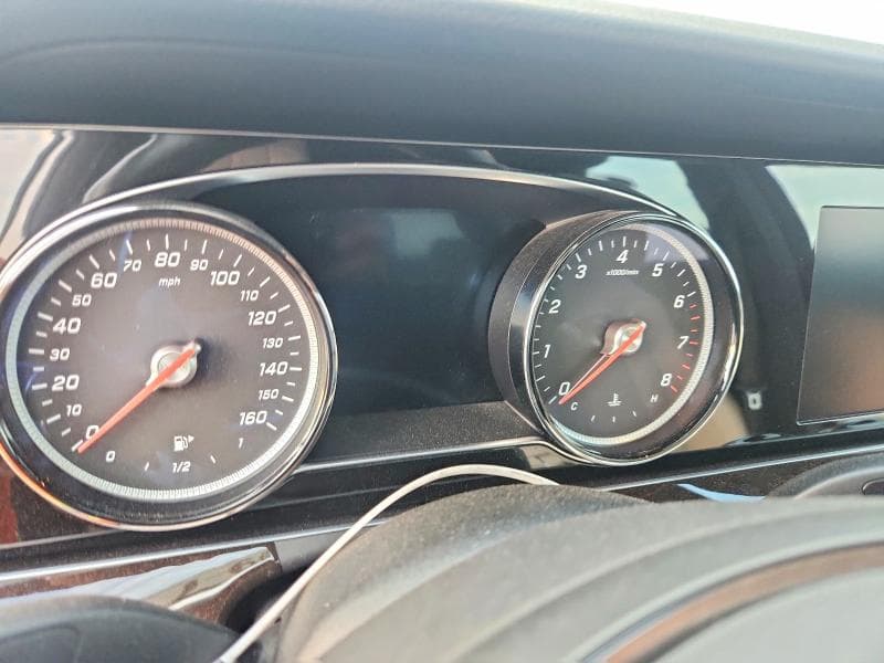 2017 MERCEDES-BENZ E 300 9