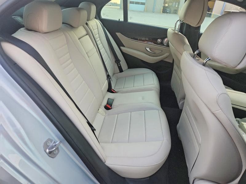 2017 MERCEDES-BENZ E 300 10