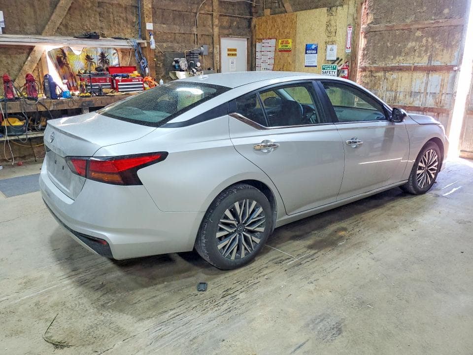 2025 NISSAN ALTIMA SV 3