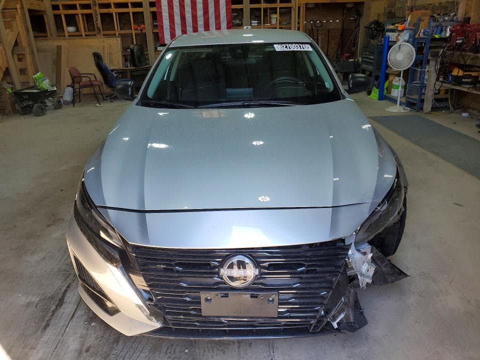 2025 NISSAN ALTIMA SV 5