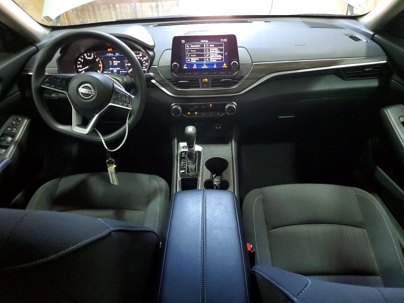 2025 NISSAN ALTIMA SV 8