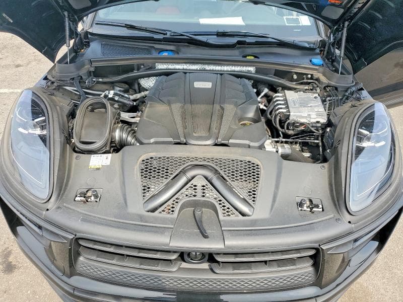 2023 PORSCHE MACAN S 12