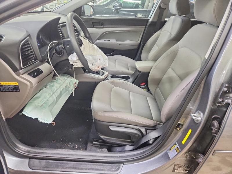 2018 HYUNDAI ELANTRA SEL 7