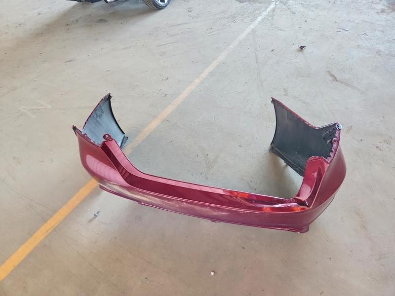 2018 TOYOTA CAMRY SE 12