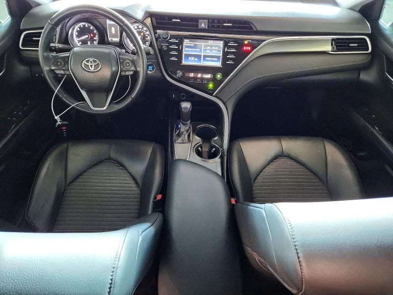 2018 TOYOTA CAMRY SE 8