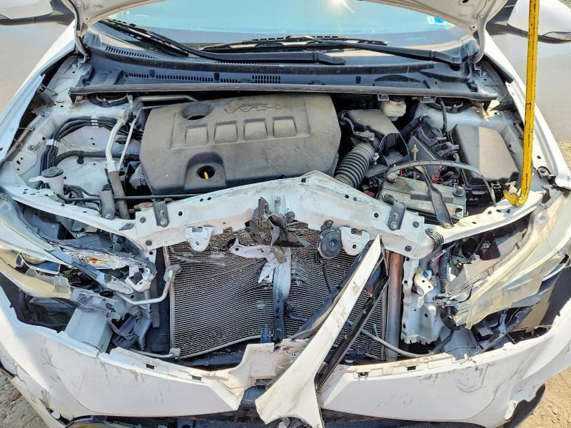 2017 TOYOTA COROLLA SE 11