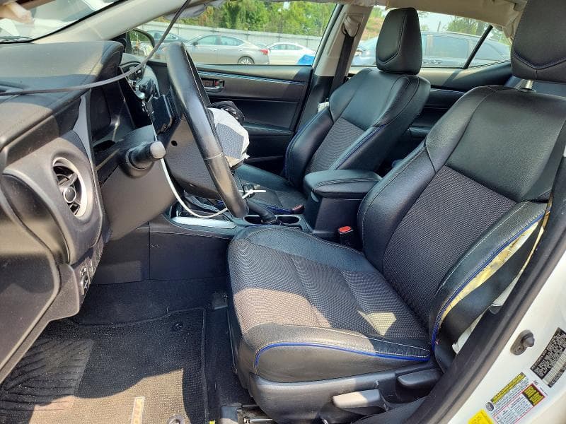 2017 TOYOTA COROLLA SE 7