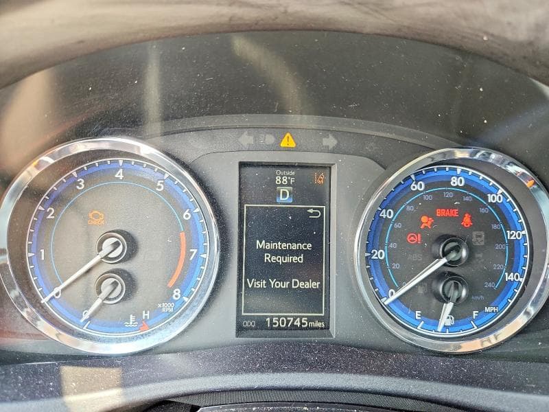 2017 TOYOTA COROLLA SE 9