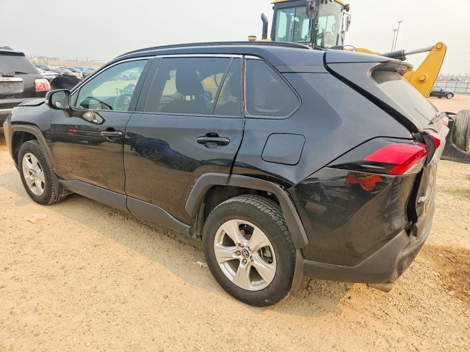 2019 TOYOTA RAV4 LE 2