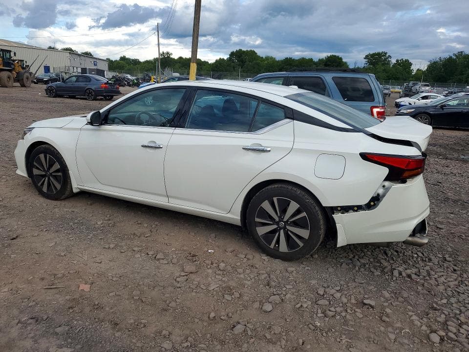 2019 NISSAN ALTIMA SV 2