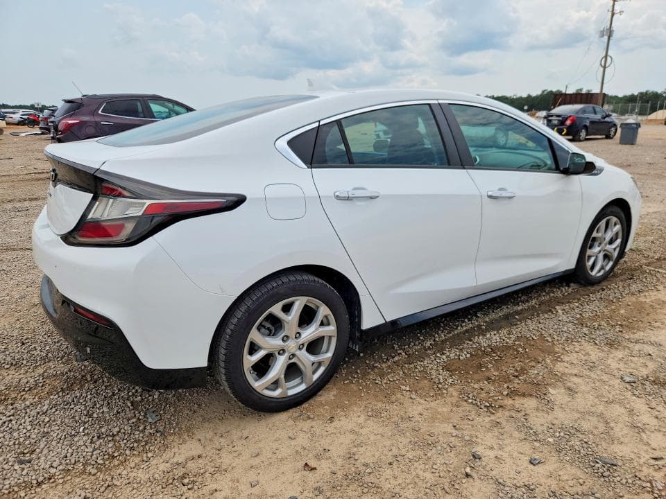 2017 CHEVROLET VOLT PREMIER 3