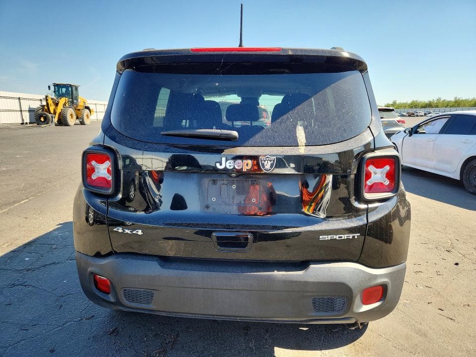 2018 JEEP RENEGADE SPORT 6