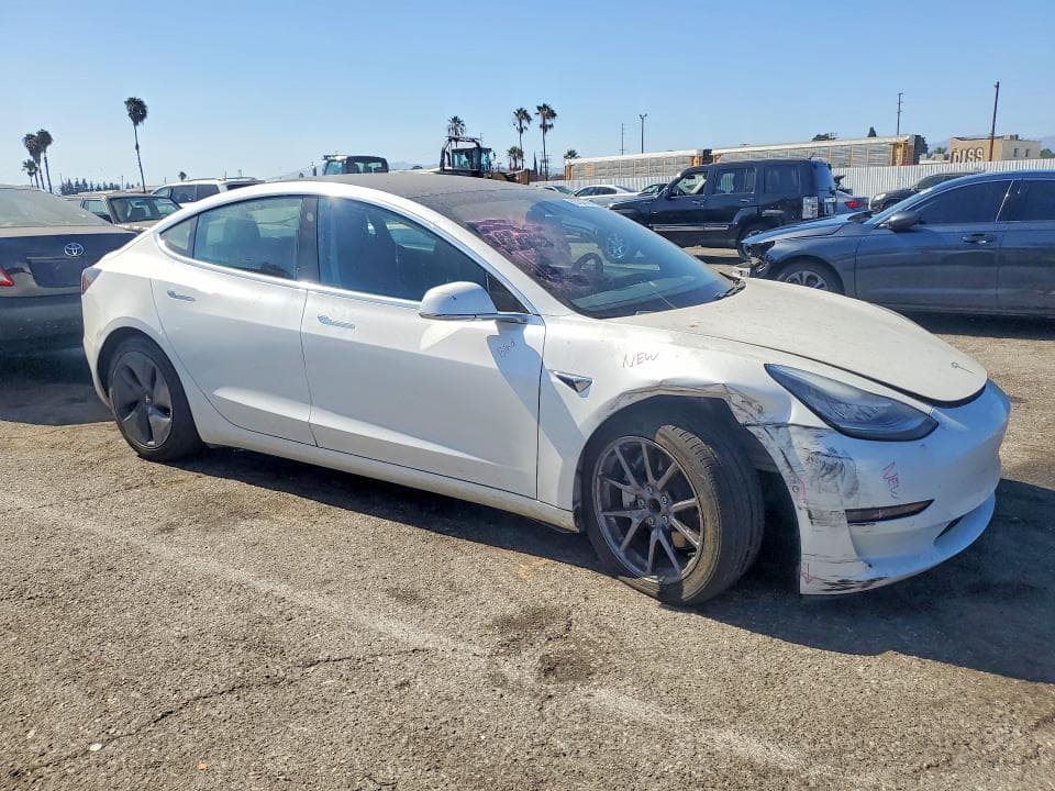 2020 TESLA MODEL 3 4