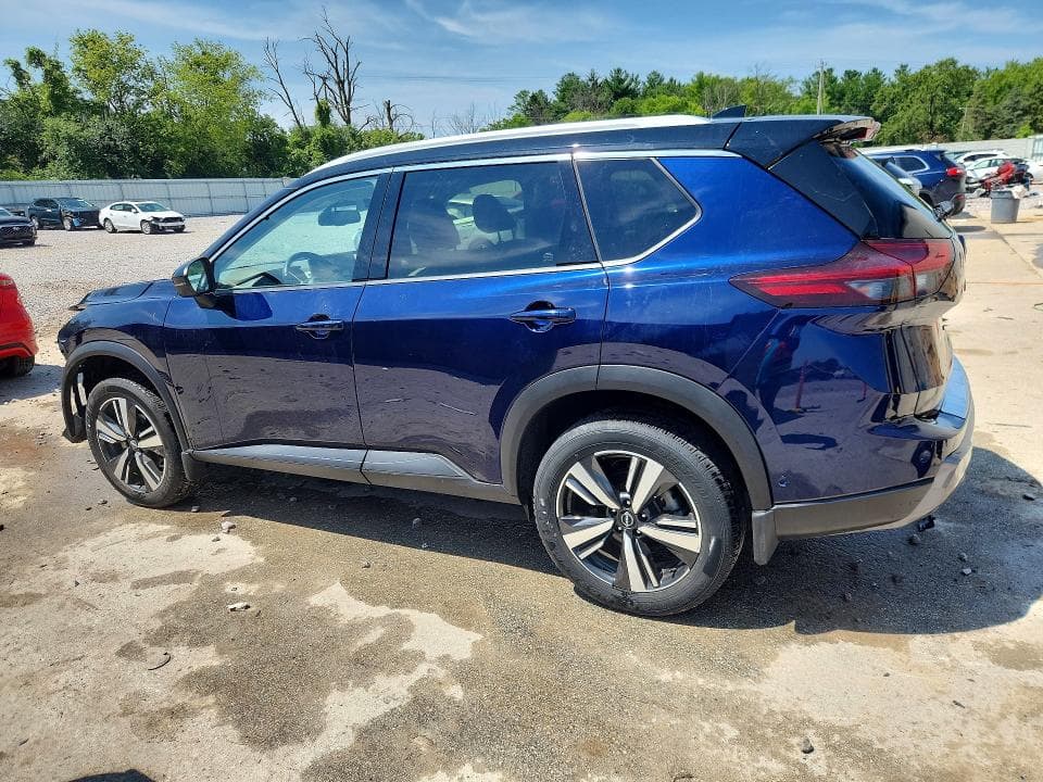 2024 NISSAN ROGUE SL 2