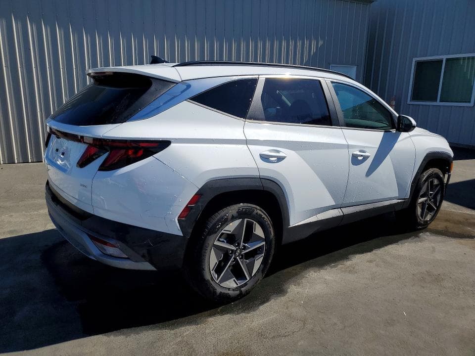 2026 HYUNDAI TUCSON SEL 3