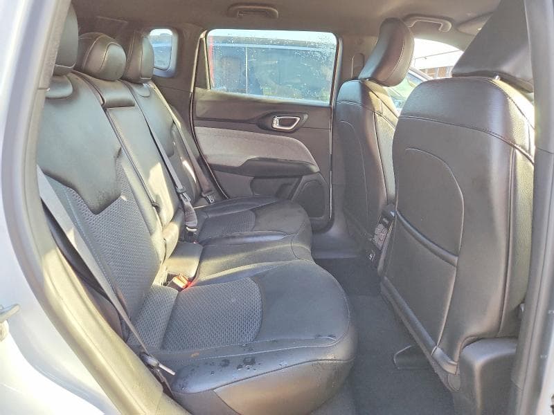 2025 JEEP COMPASS LATITUDE 11