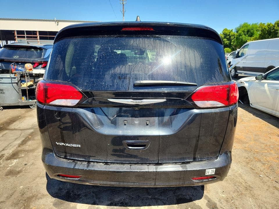2023 CHRYSLER VOYAGER LX 6