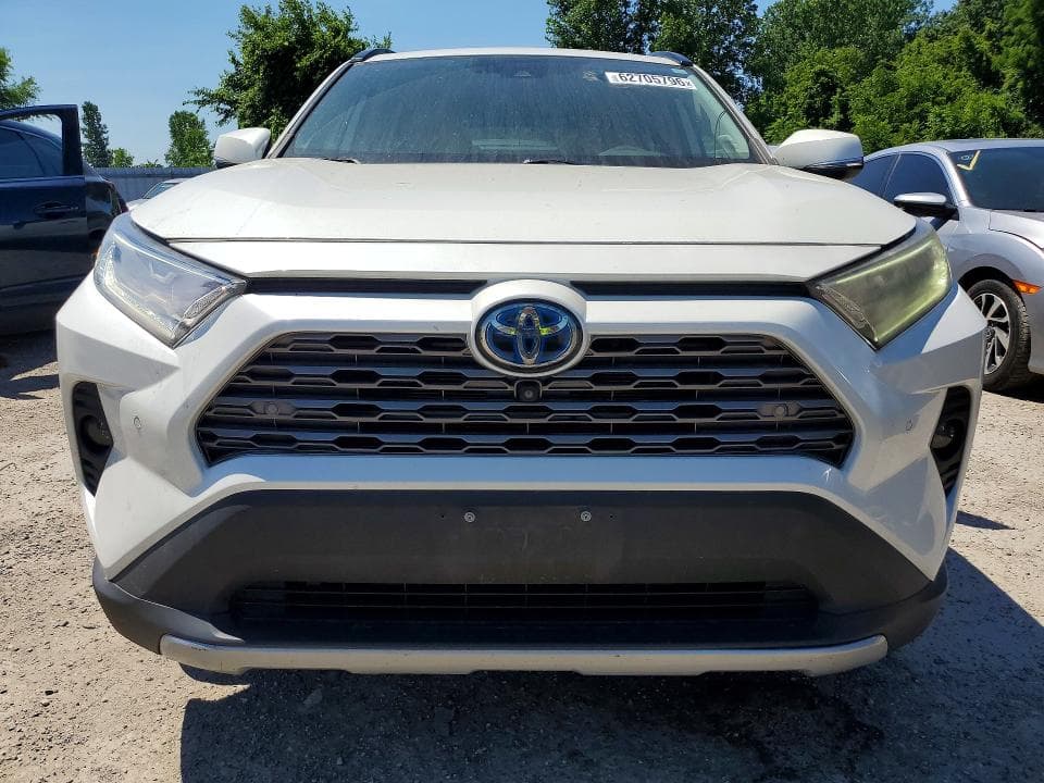 2020 TOYOTA RAV4 LIMITED 5