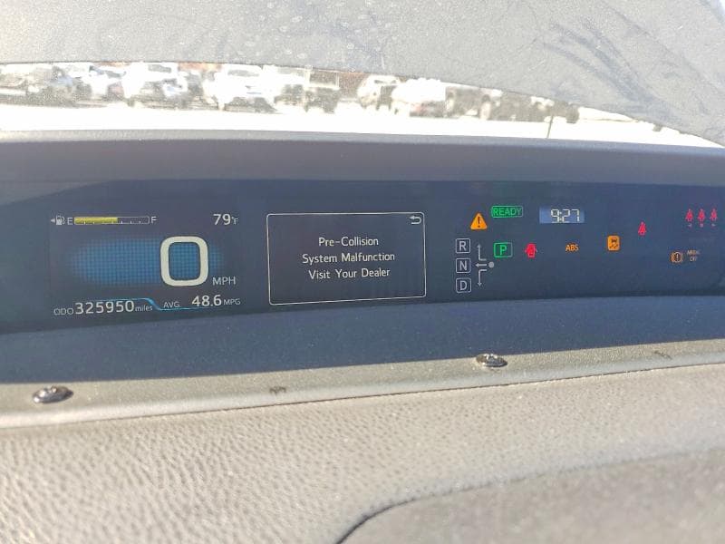 2017 TOYOTA PRIUS TWO 9