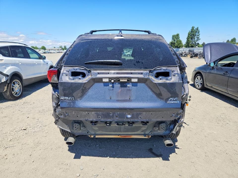 2024 TOYOTA RAV4 HYBRID XLE 6
