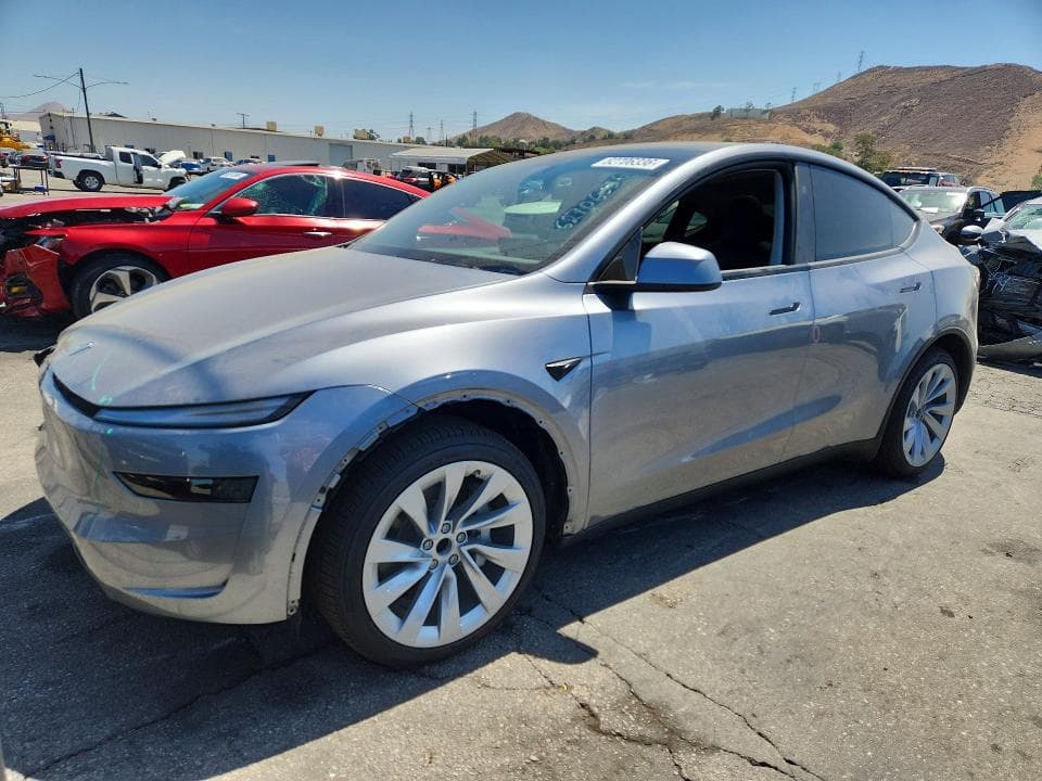 2026 TESLA MODEL Y - 1