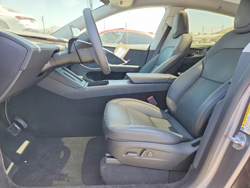 2026 TESLA MODEL Y 7