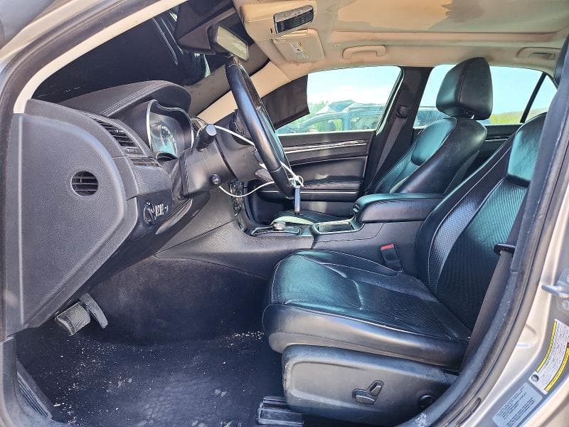 2017 CHRYSLER 300C 7