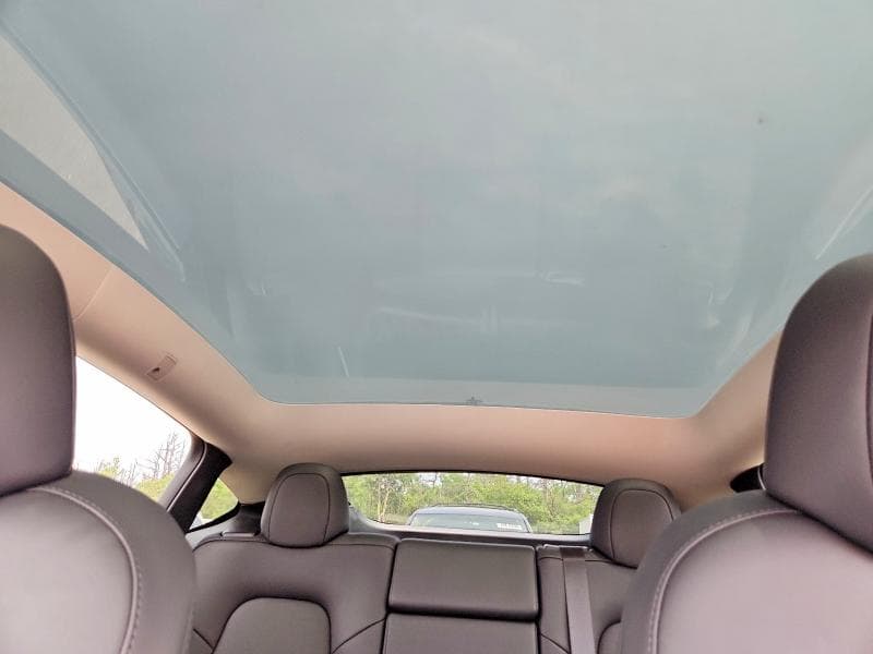 2024 TESLA MODEL Y 10