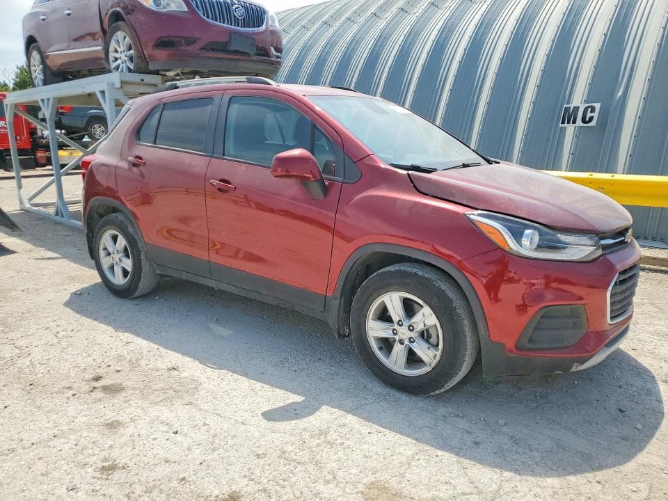2021 CHEVROLET TRAX 1LT 4
