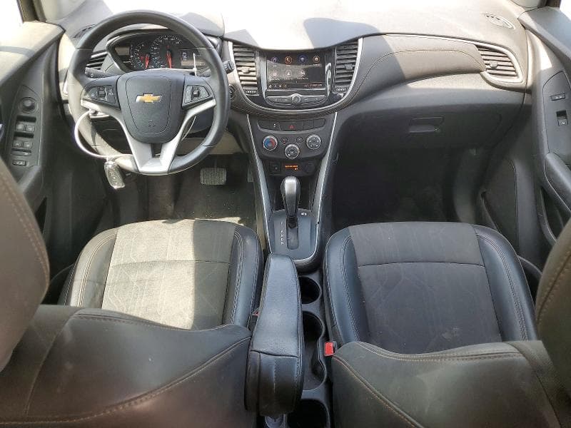 2021 CHEVROLET TRAX 1LT 8