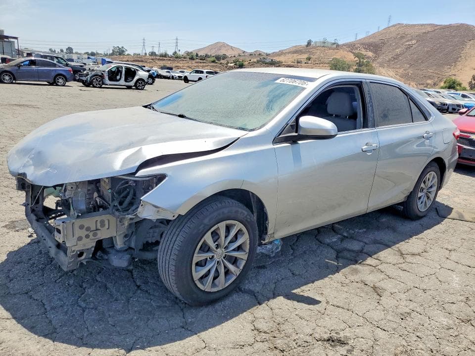 2017 TOYOTA CAMRY LE - 1