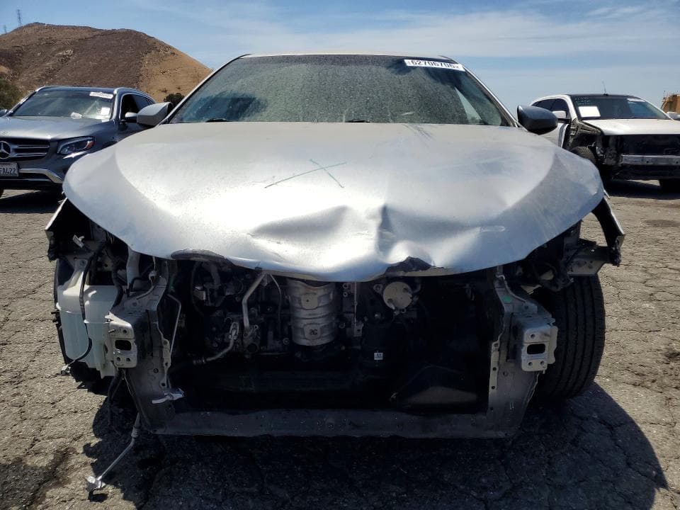 2017 TOYOTA CAMRY LE 5