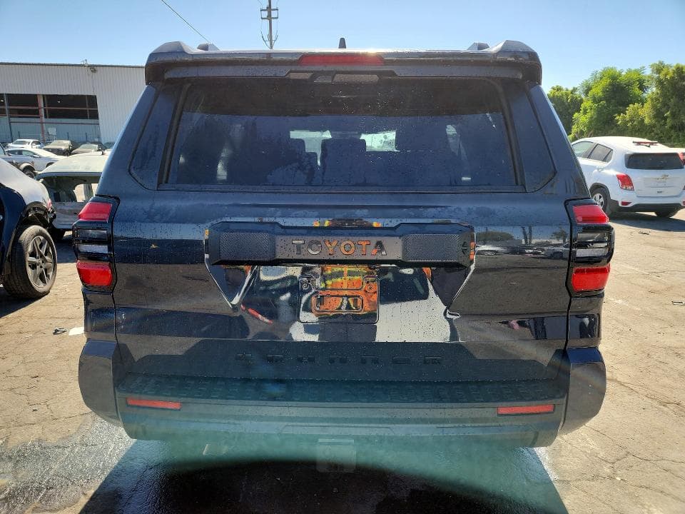 2026 TOYOTA 4RUNNER SR5 6