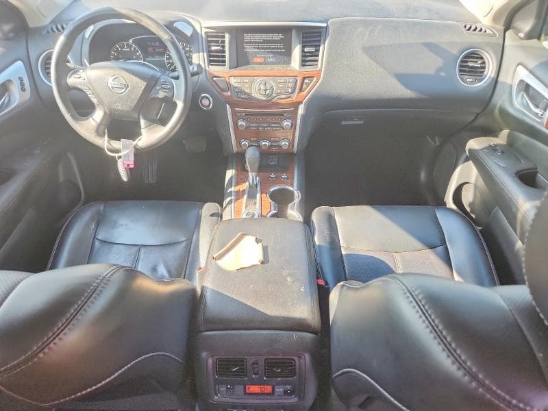 2020 NISSAN PATHFINDER PLATINUM 8