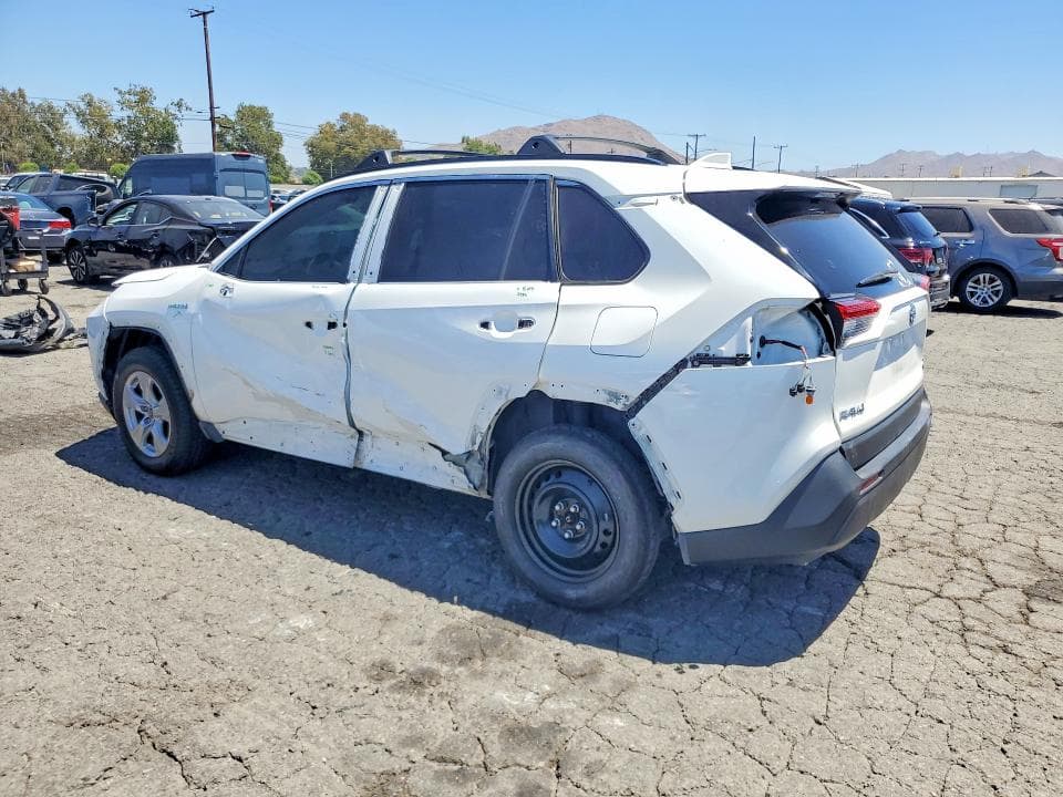 2019 TOYOTA RAV4 HYBRID XLE 2