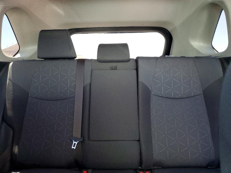2019 TOYOTA RAV4 HYBRID XLE 10