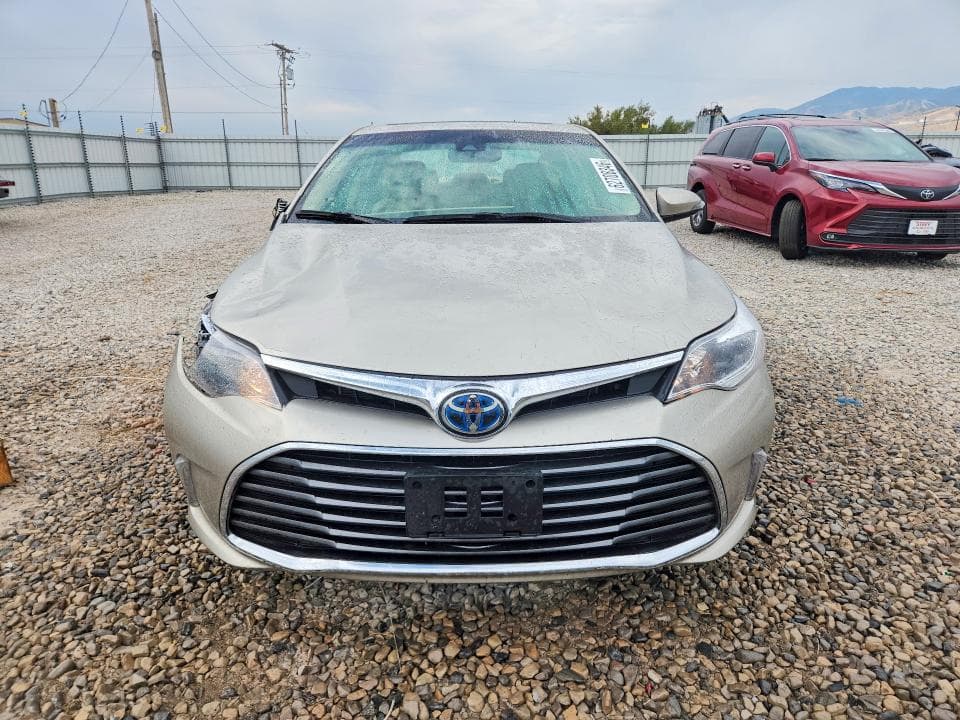 2018 TOYOTA AVALON HYBRID XLE PREMIUM 5