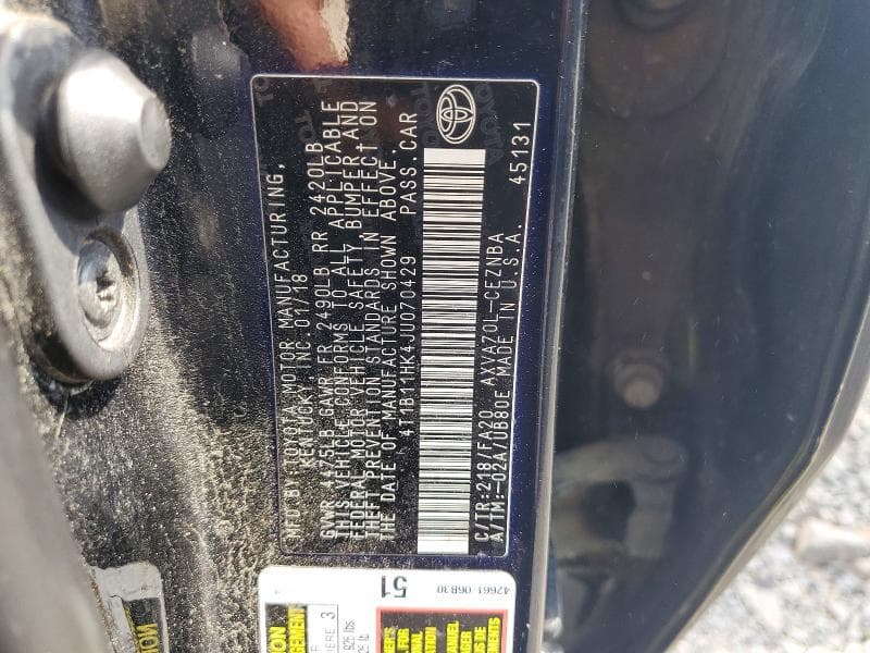 2018 TOYOTA CAMRY LE 12