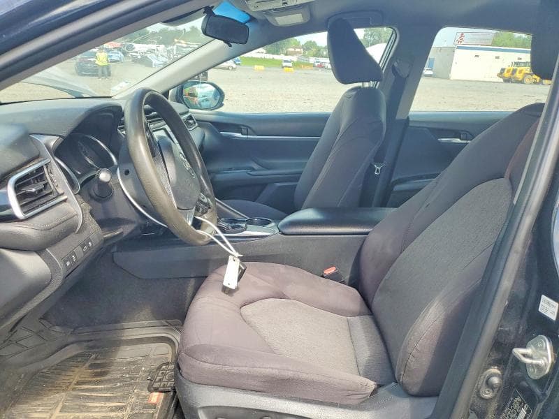2018 TOYOTA CAMRY LE 7