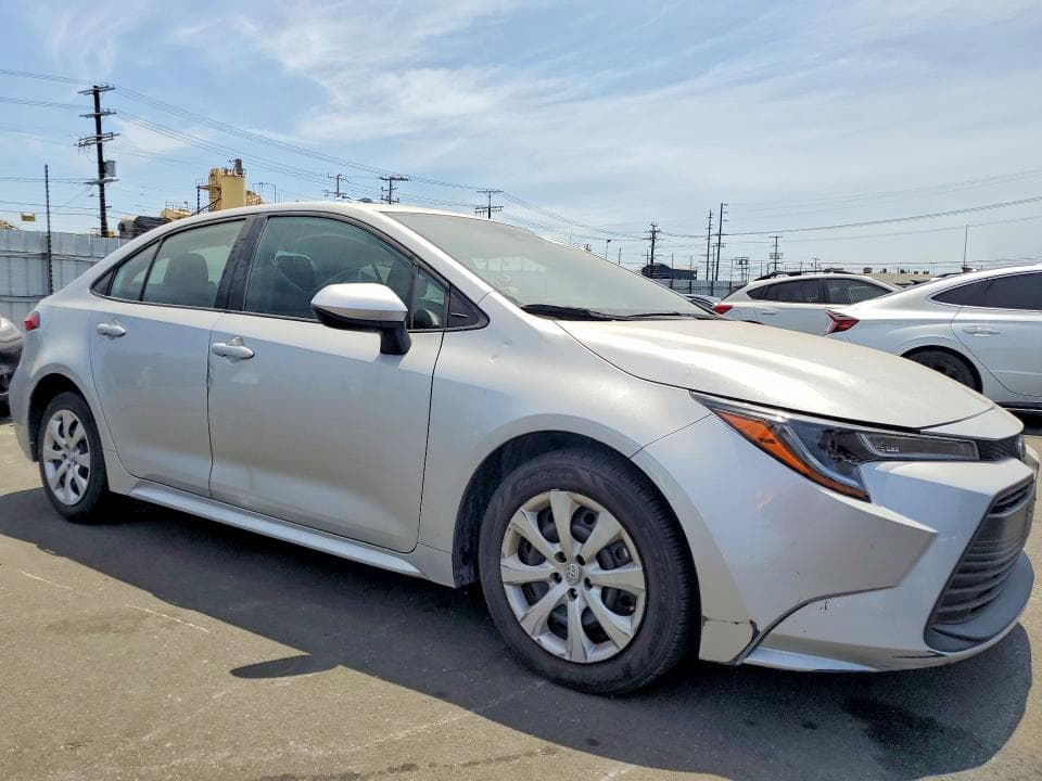 2025 TOYOTA COROLLA LE 4
