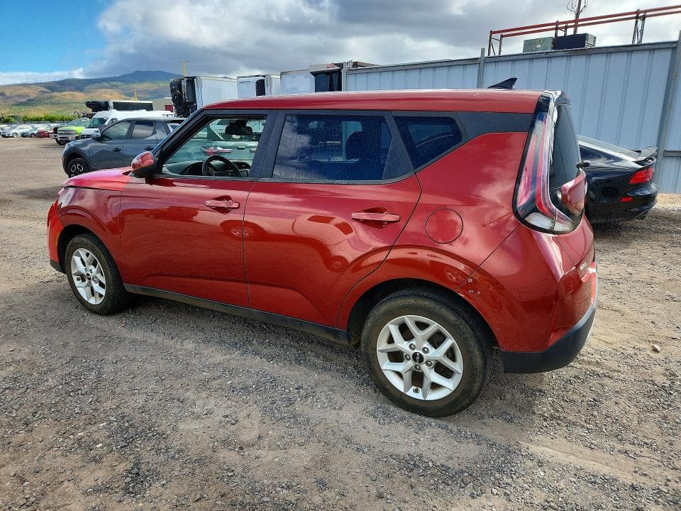 2023 KIA SOUL LX 2
