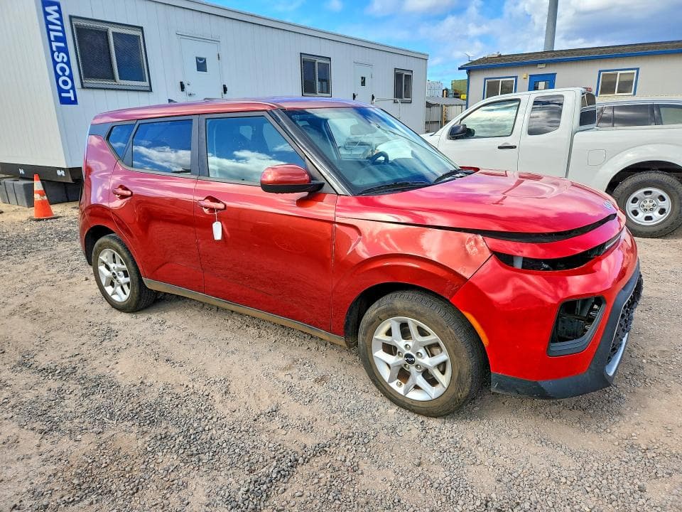 2023 KIA SOUL LX 4