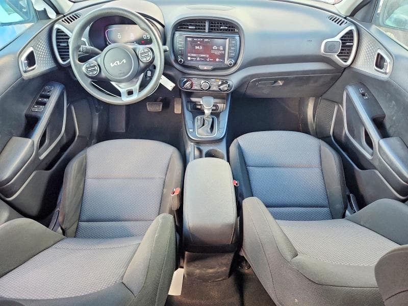 2023 KIA SOUL LX 8