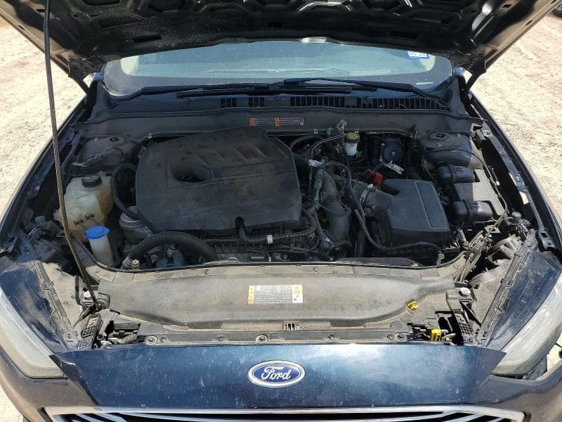2020 FORD FUSION SE 12