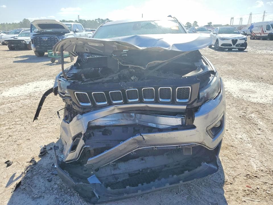 2018 JEEP COMPASS LATITUDE 5