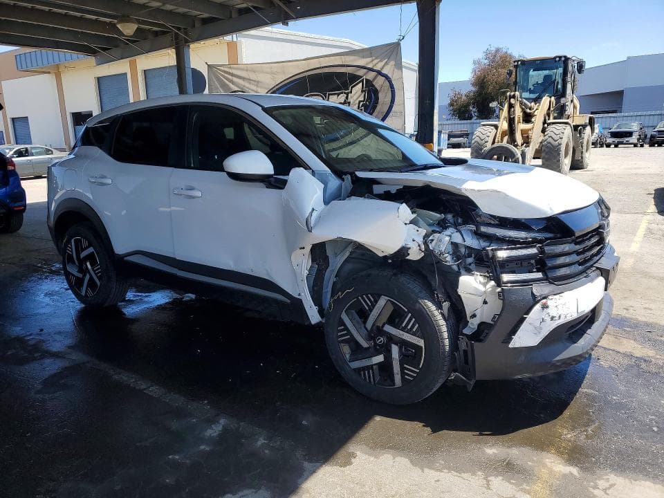 2025 NISSAN KICKS SV 4