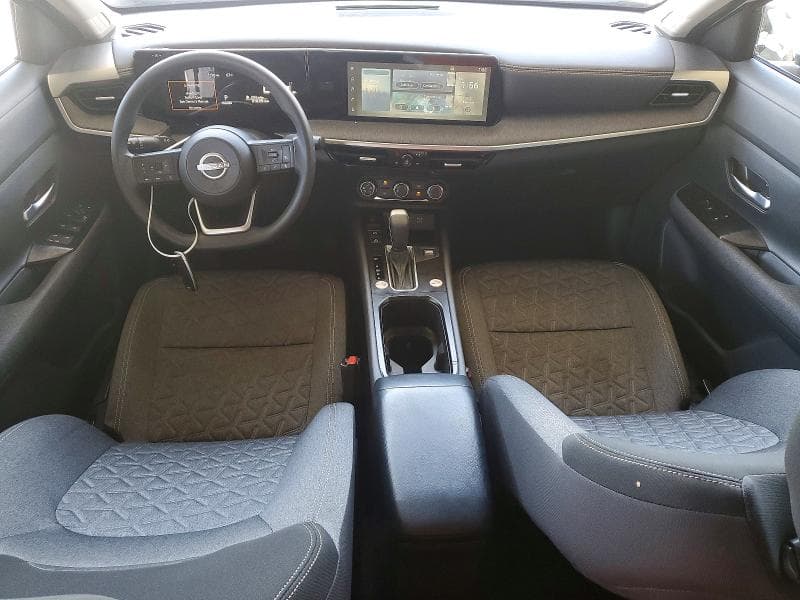 2025 NISSAN KICKS SV 8