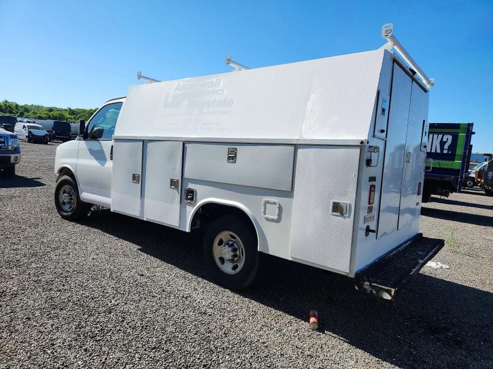 2020 CHEVROLET EXPRESS 2